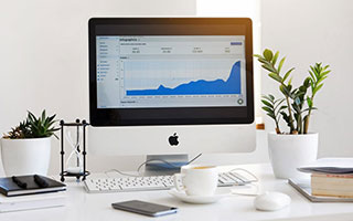 让摩羯座男爱死你的方法